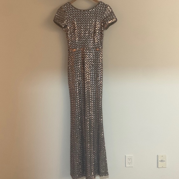 Aqua - belted sequin gown - Picture 7 of 10
